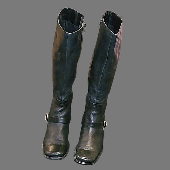 Vintage Etienne Aigner Idaho Boots - Picture 2 of 9